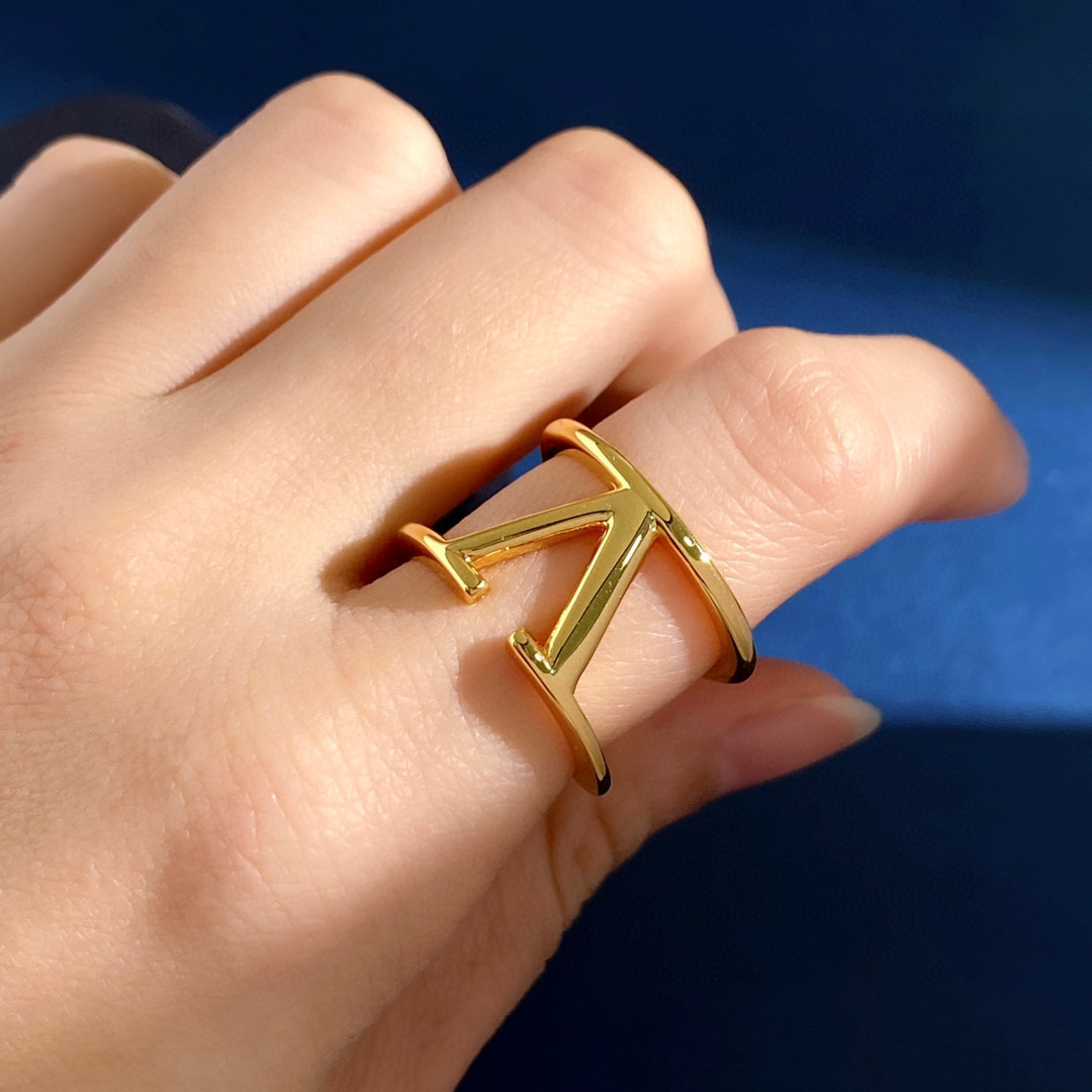 VTR015  Vlogo Signature Metal Ring - ccjewelryacc