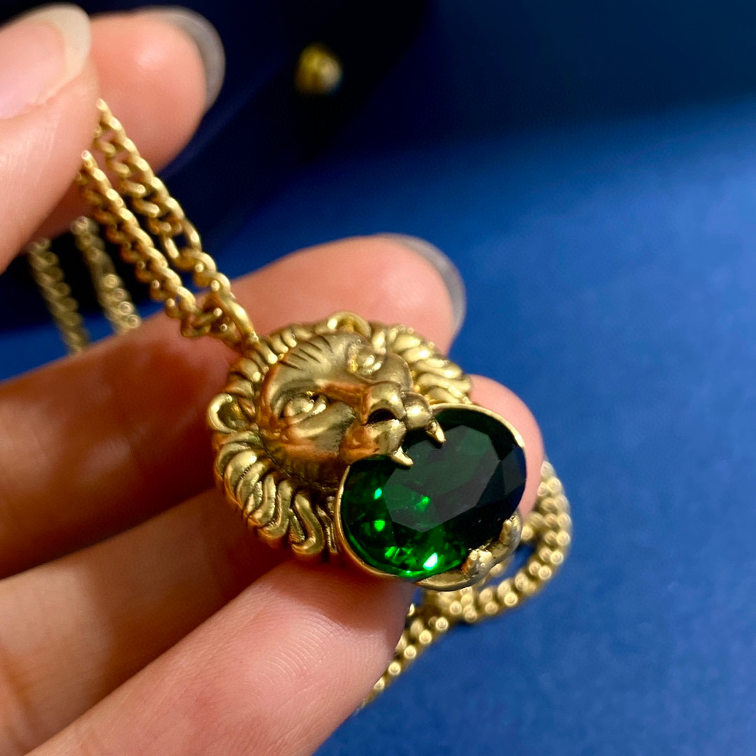 GGN053 GG lion head with Emerald zircon pendant necklace - ccjewelryacc