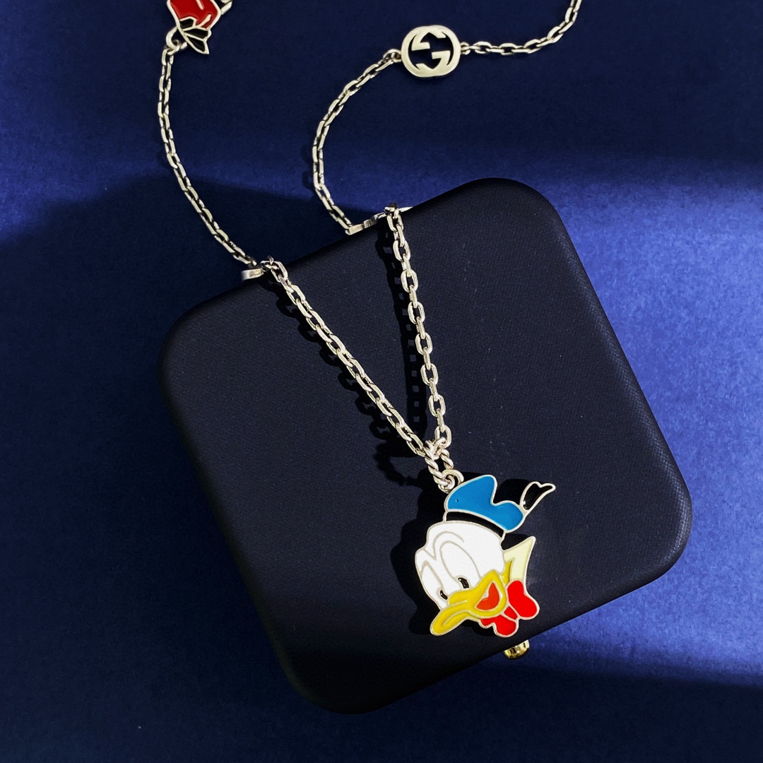 GGN049 GG Disney joint Donald Duck pendant metal double G letter interlocking chain - ccjewelryacc