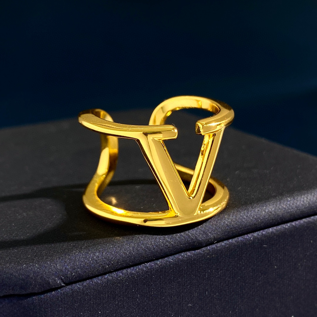 VTR015  Vlogo Signature Metal Ring - ccjewelryacc