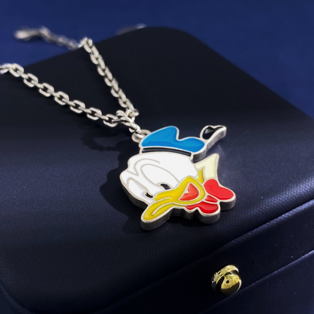GGN049 GG Disney joint Donald Duck pendant metal double G letter interlocking chain - ccjewelryacc