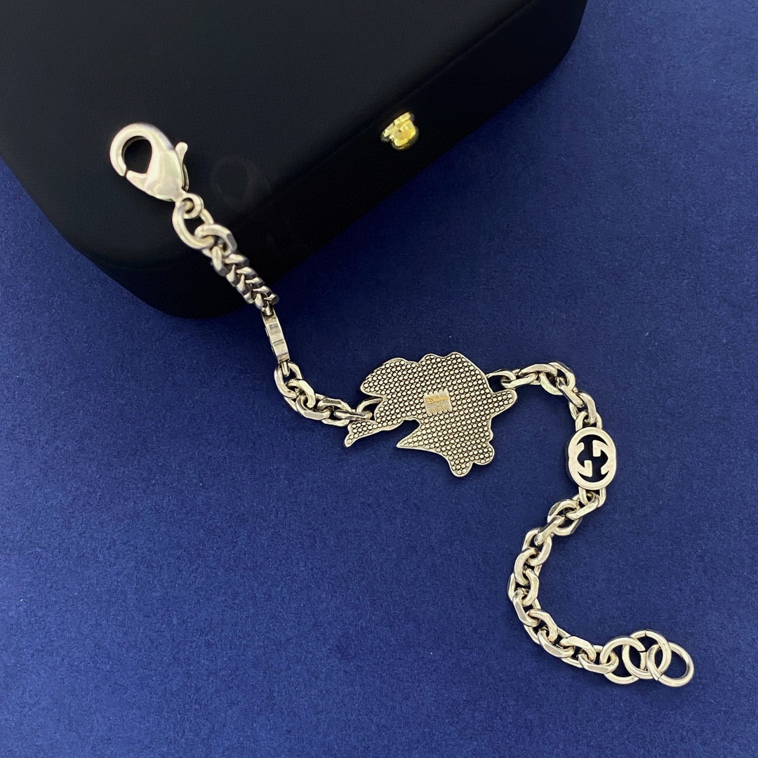 GGS036 GG Disney joint Donald Duck pendant metal double G letter interlocking chain bracelet - ccjewelryacc