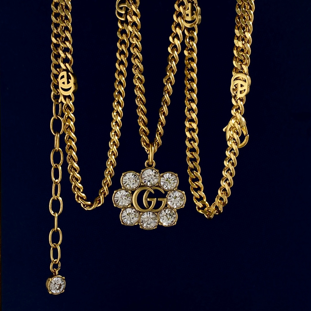 Gucci Sweater Chain - ccjewelryacc