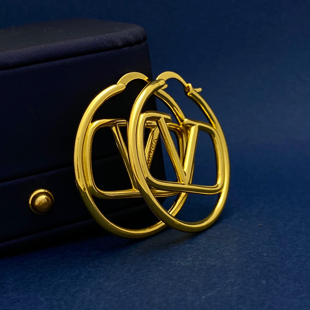 VTE129 Vlogo hoop earrings - ccjewelryacc