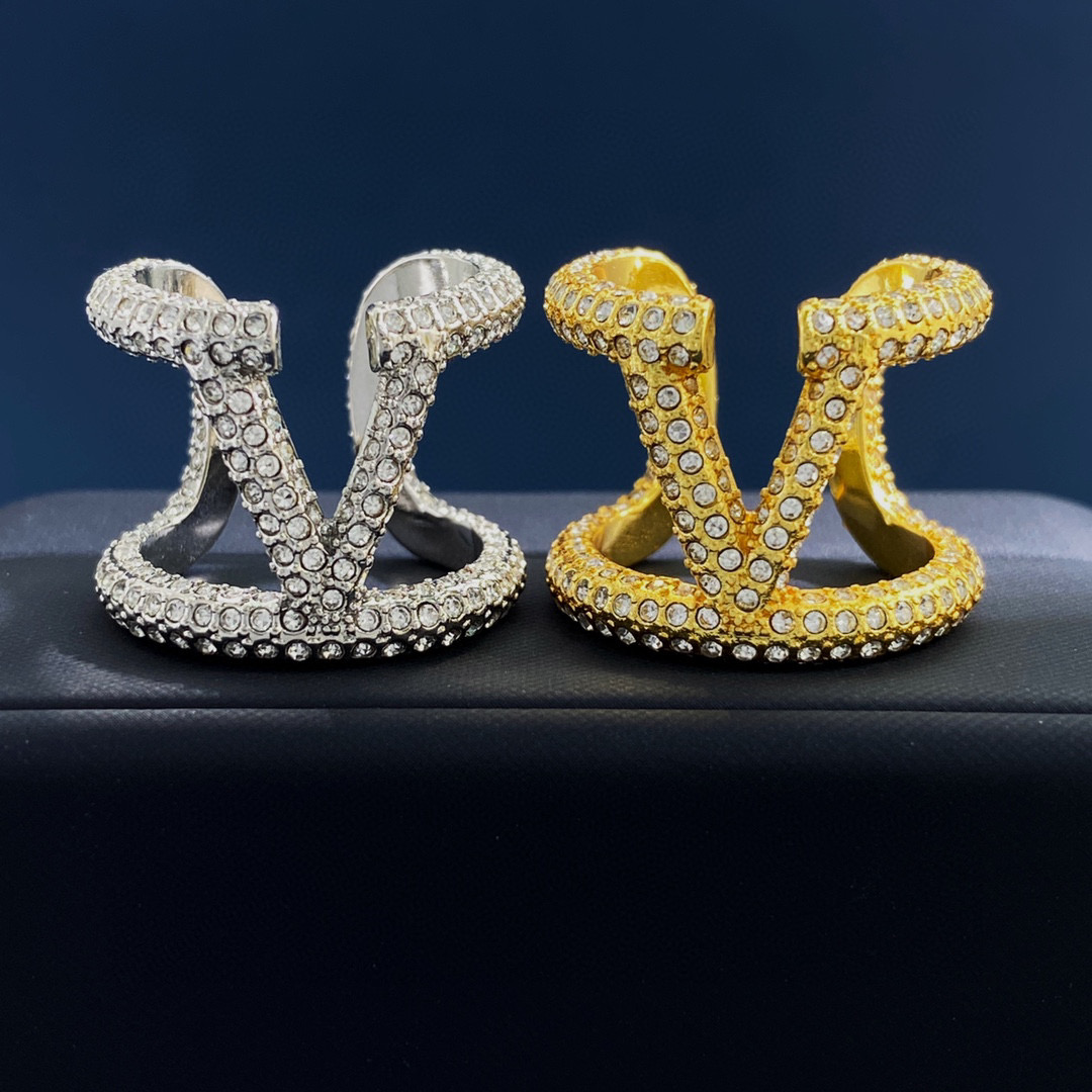 VTR017 Full crystal diamond V logo Ring adjustable - ccfashionjewelry