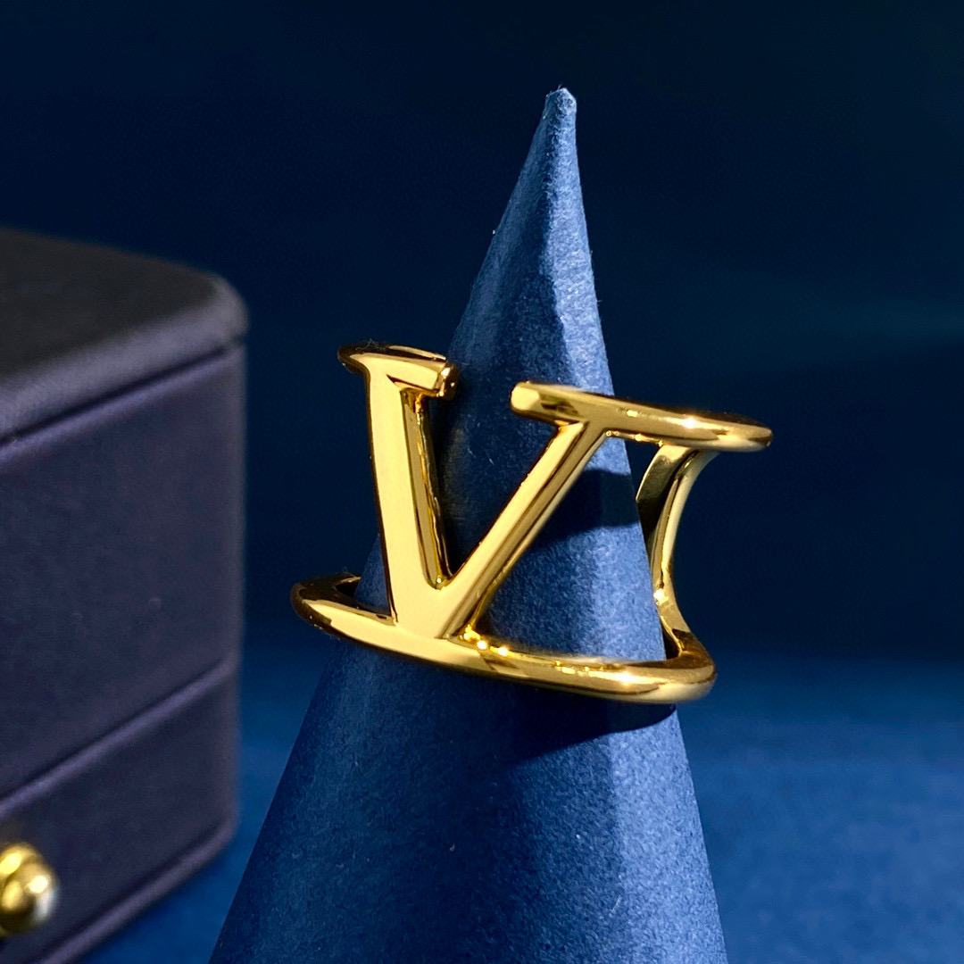 VTR015  Vlogo Signature Metal Ring - ccjewelryacc