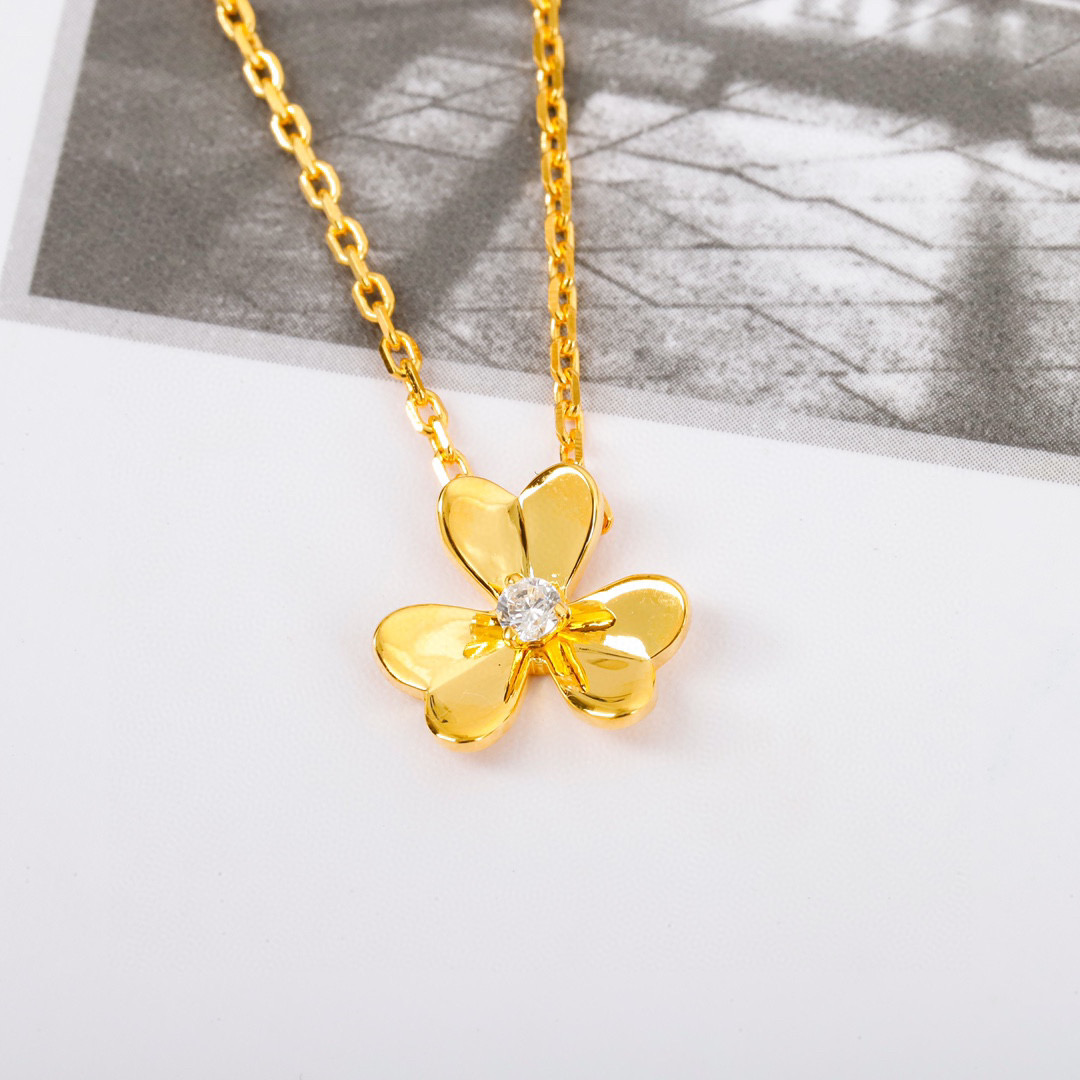 VCNS002 18k Gold and diamond Mini VCA Frivole pendant necklace - ccjewelryacc