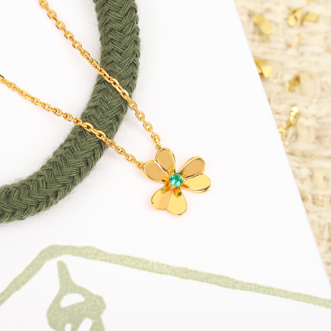 VCNS002 18k Gold and diamond Mini VCA Frivole pendant necklace - ccjewelryacc