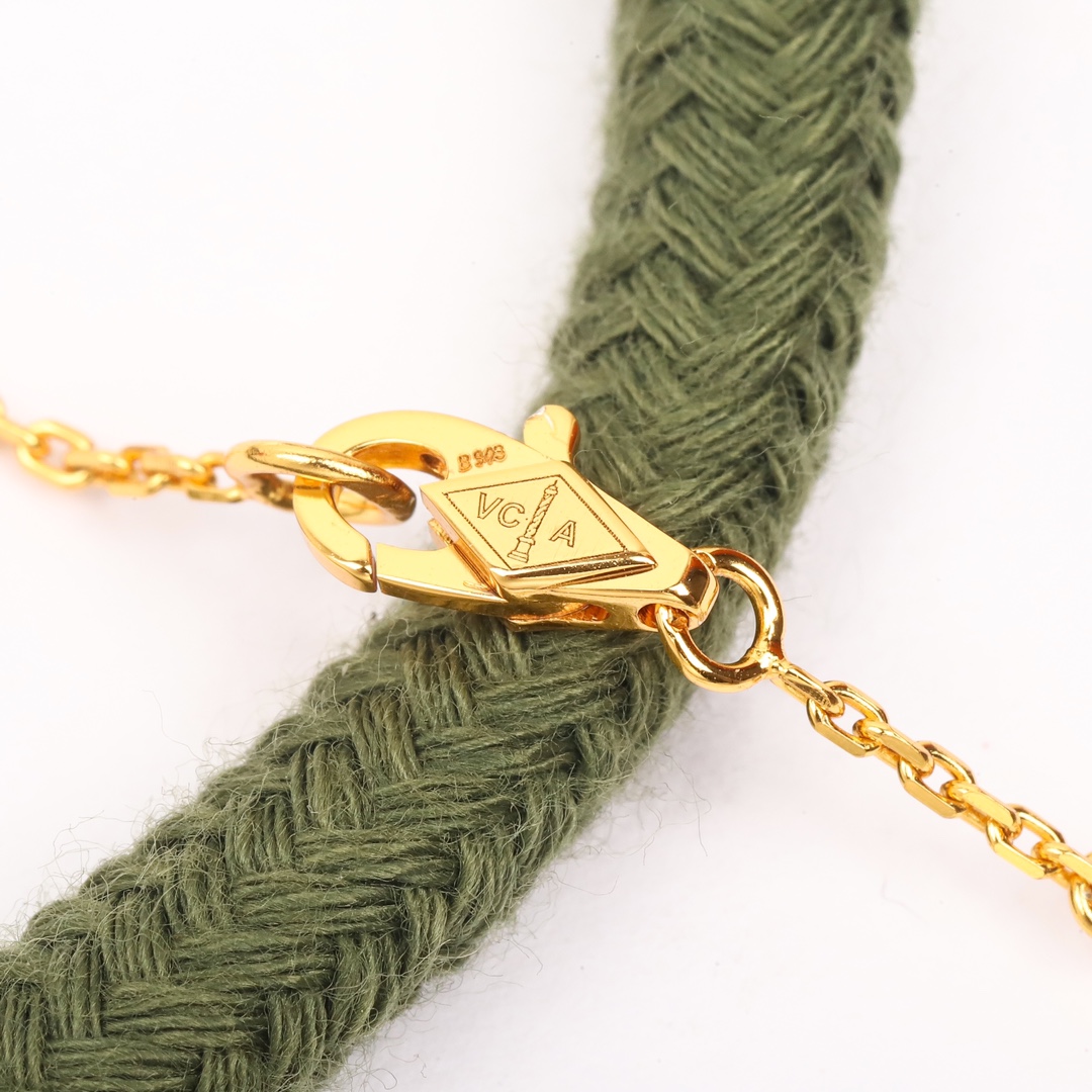 VCNS002 18k Gold and diamond Mini VCA Frivole pendant necklace - ccjewelryacc