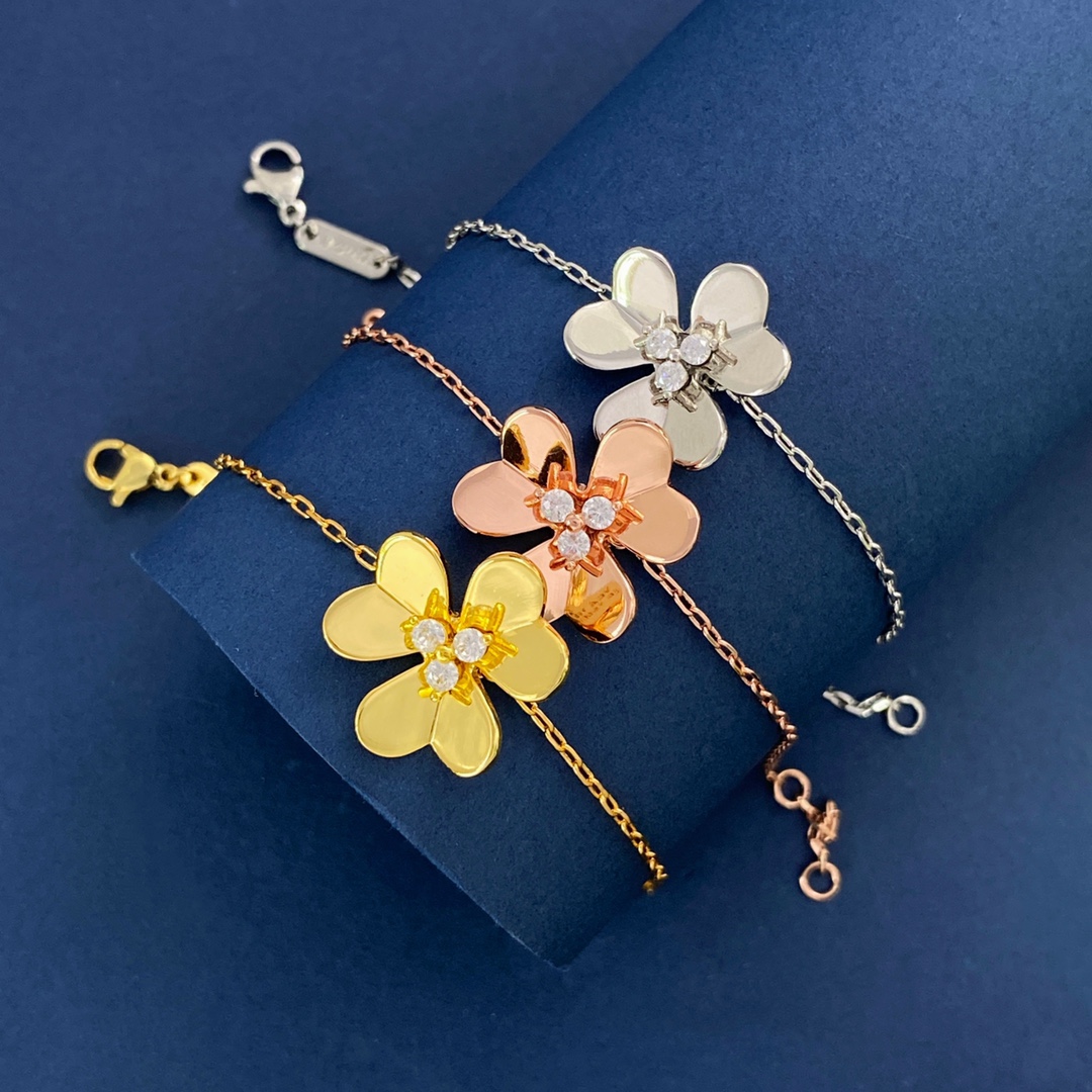 VCS026 VCA Frivole bracelet - ccjewelryacc