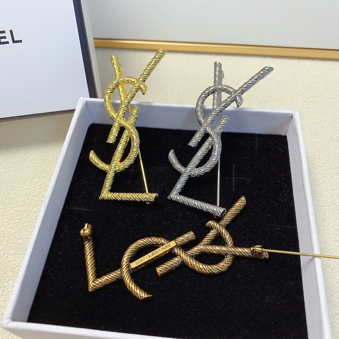 BYB001  Opyum y twisted brooch in metal - ccjewelryacc