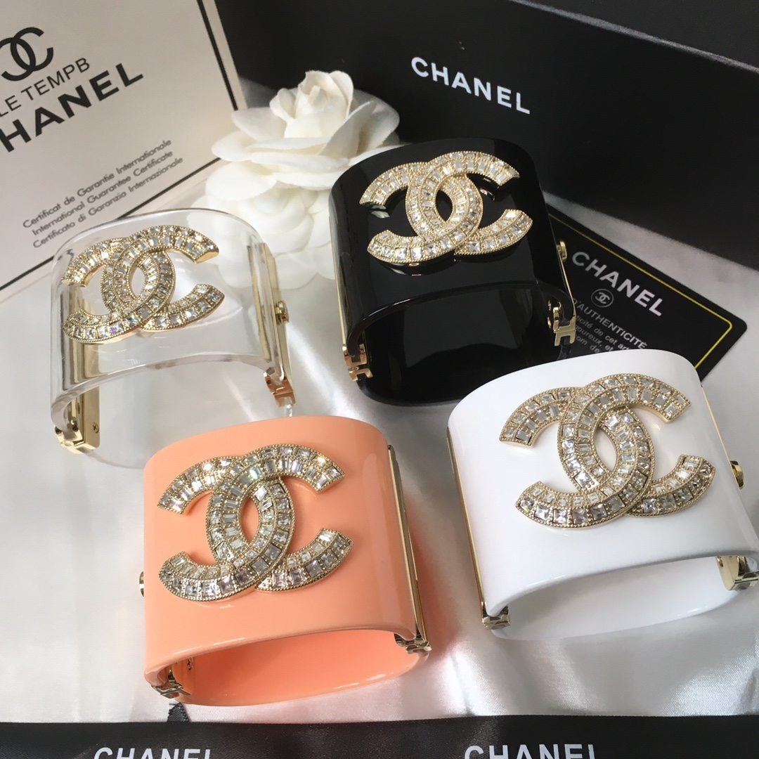 CCS054 CC acrylic cuff Bracelet - ccjewelryacc