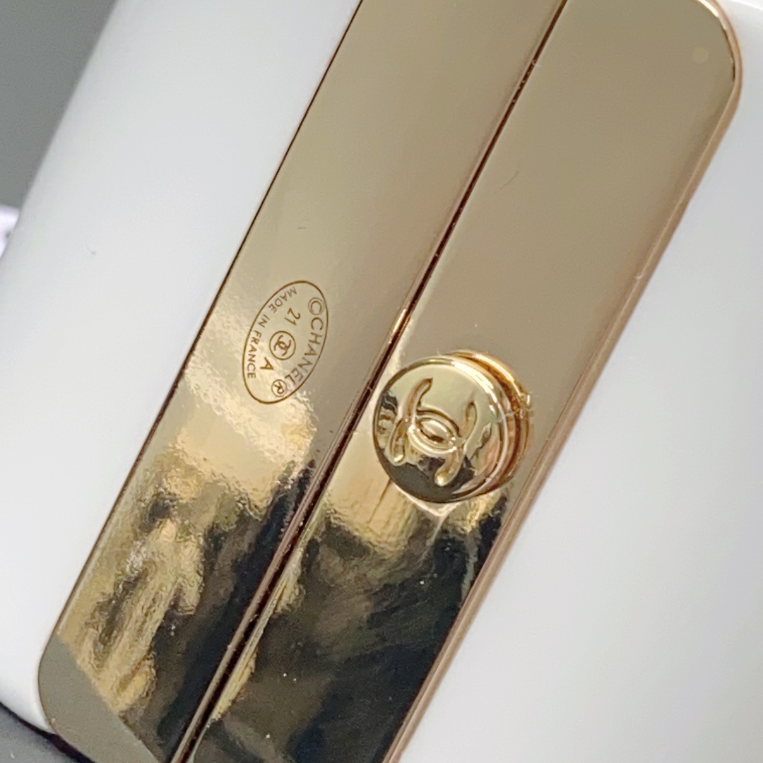 CCS066 24C CC acrylic cuff bracelet - ccjewelryacc