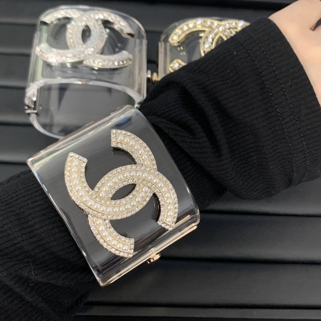 CCS065 CC acrylic cuff bracelet - ccjewelryacc
