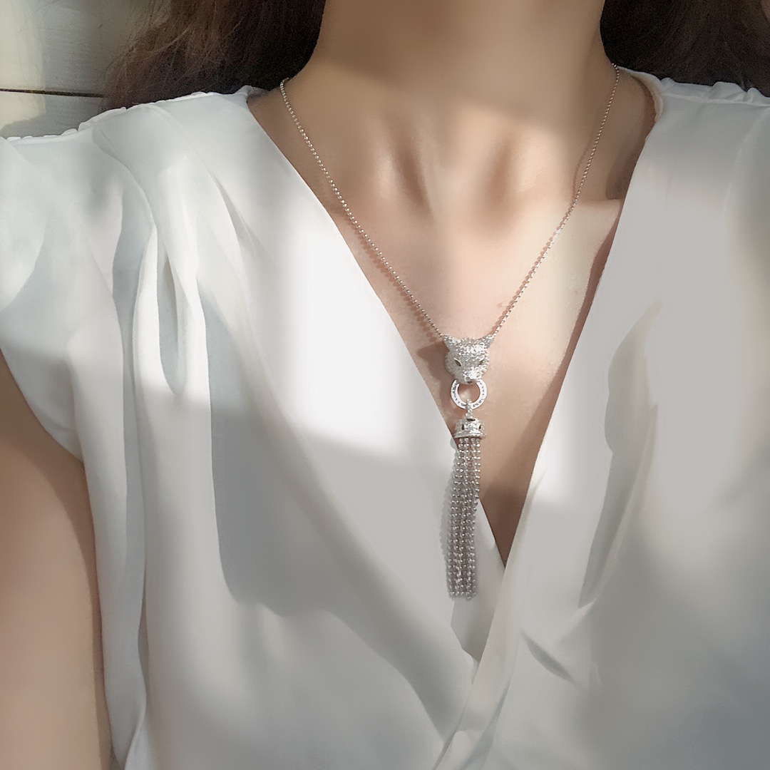 CTNV001 18K Gold Panthère de Cartier necklace, half-paved - ccjewelryacc