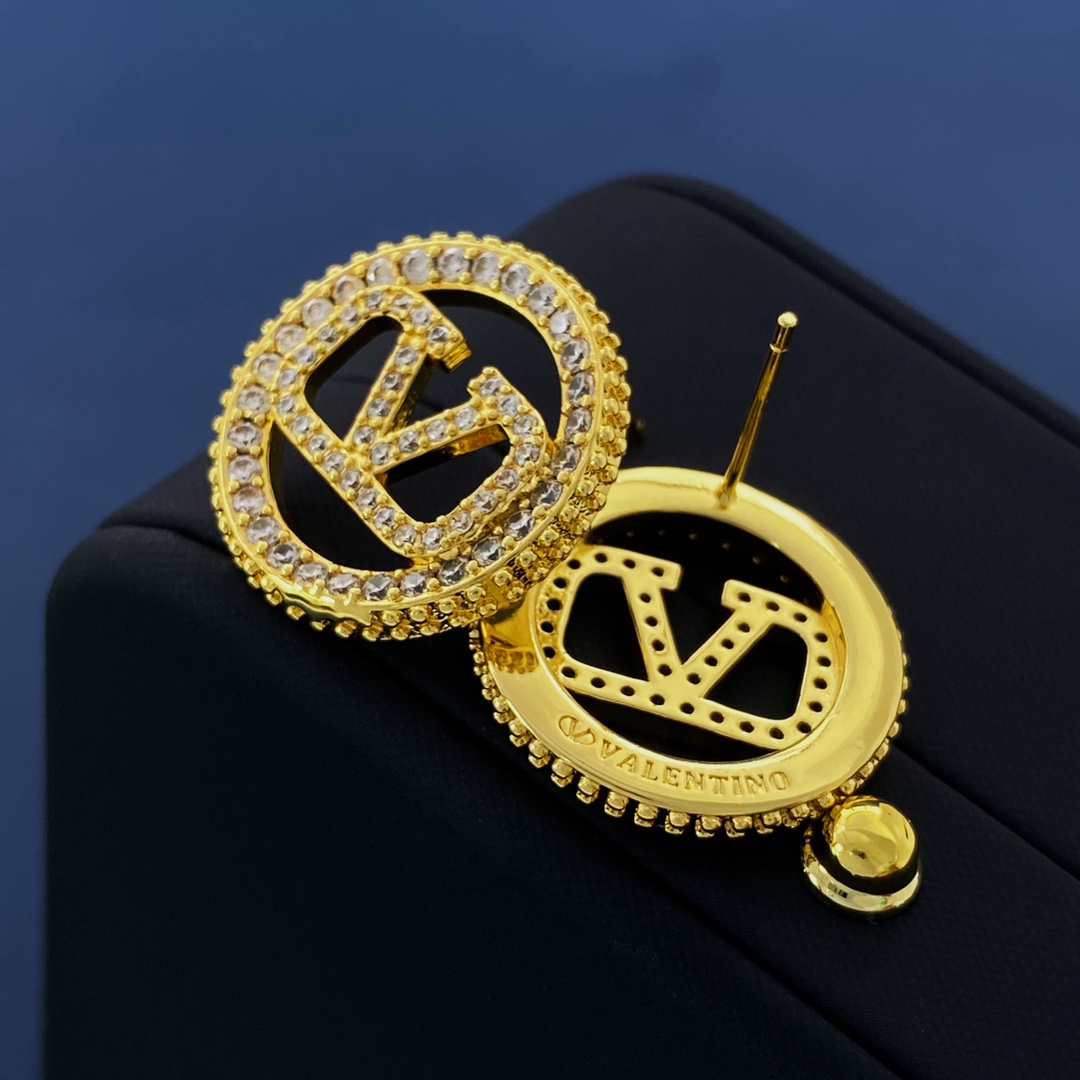 VTE017 V logo earring - ccjewelryacc