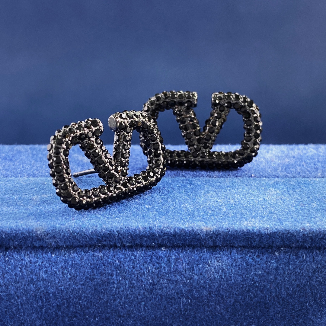 VTE010 Valentino Garavani Vlogo Signature Earrings in Metal Black Crystals - ccjewelryacc