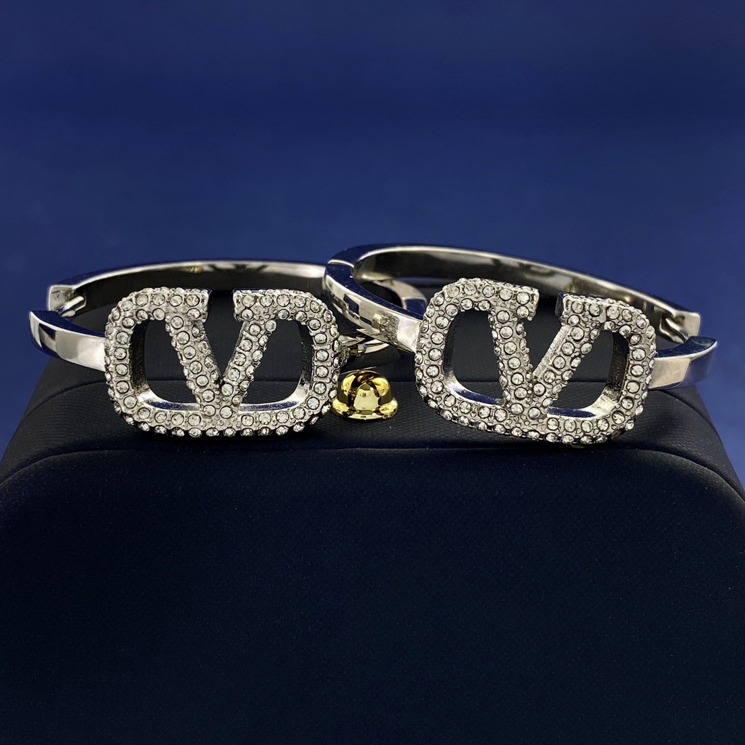 VTE018 Valentino Garavani Gold VLogo Signature Hoop Earrings - ccjewelryacc