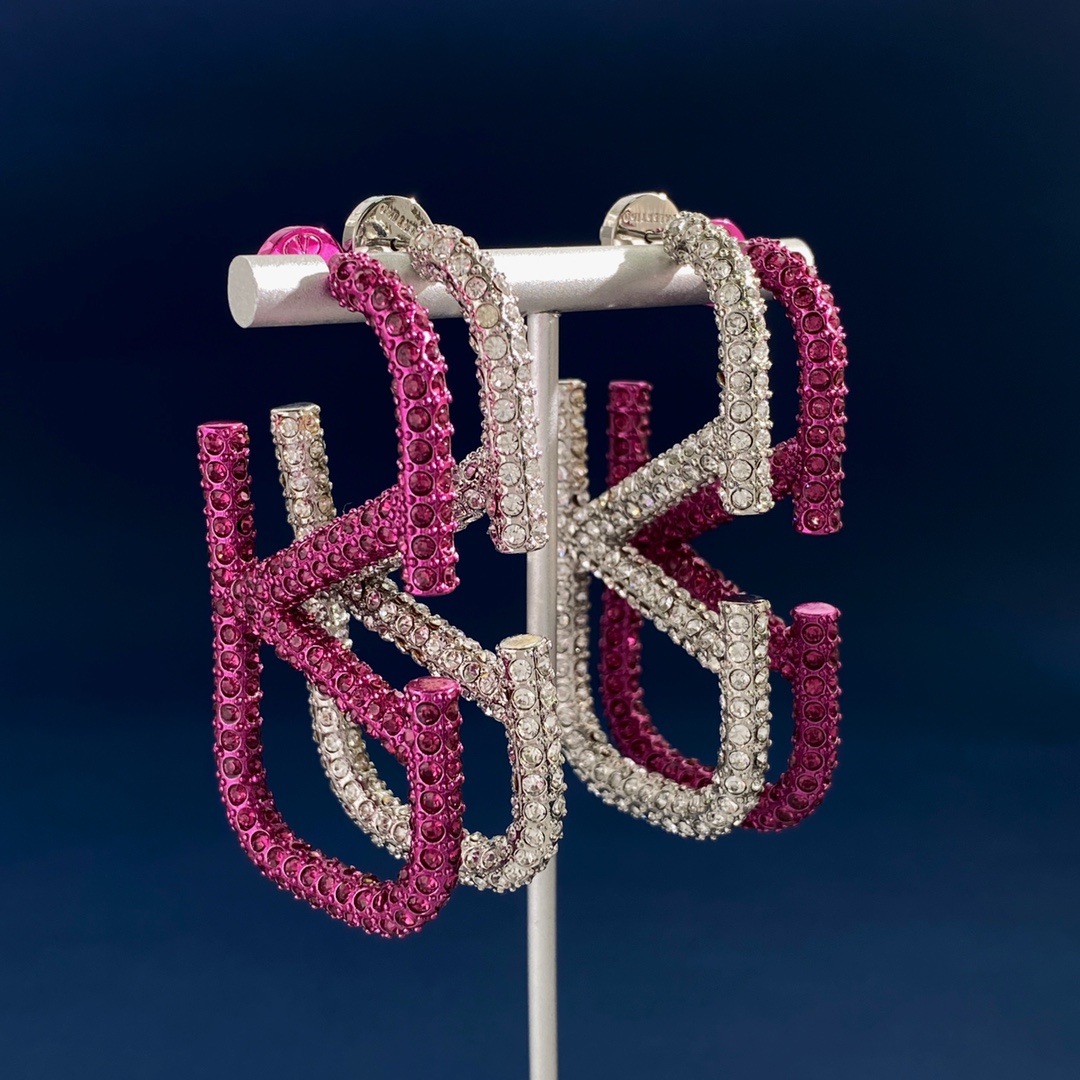 VTE107 6cm Large vlogo signature hoop earrings in metal and crystal - ccjewelryacc