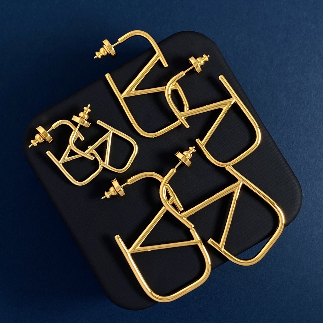 VTE001 Valentino Garavani Gold VLogo Signature Earrings - ccjewelryacc