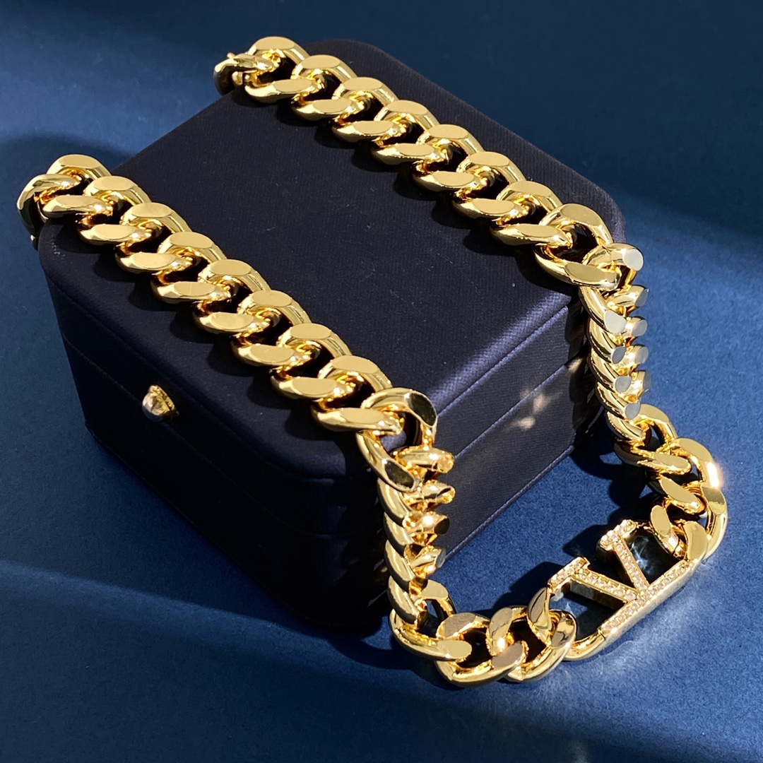 VTN034 Valentino Garavani VLogo Signature Chunky Chain choker Necklace - ccjewelryacc