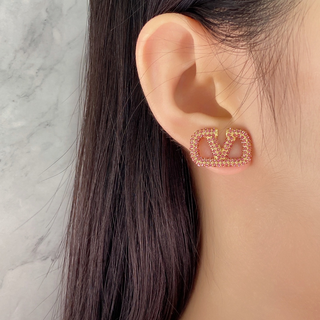 VTN013 Purple crystal v logo necklace bracelet stud earrings - ccjewelryacc