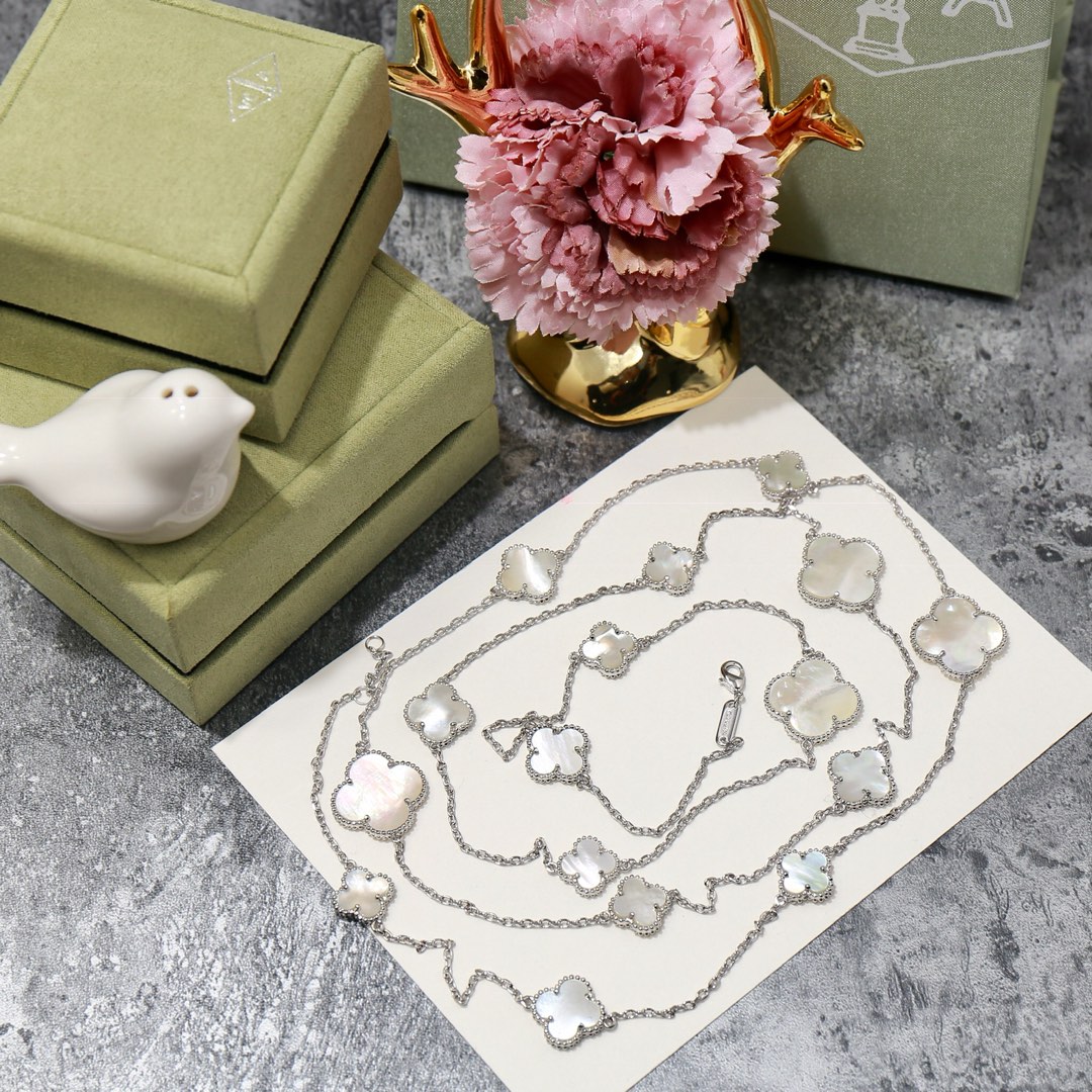 VCN041 VCA Magic Alhambra long necklace, 16 motifs - ccjewelryacc