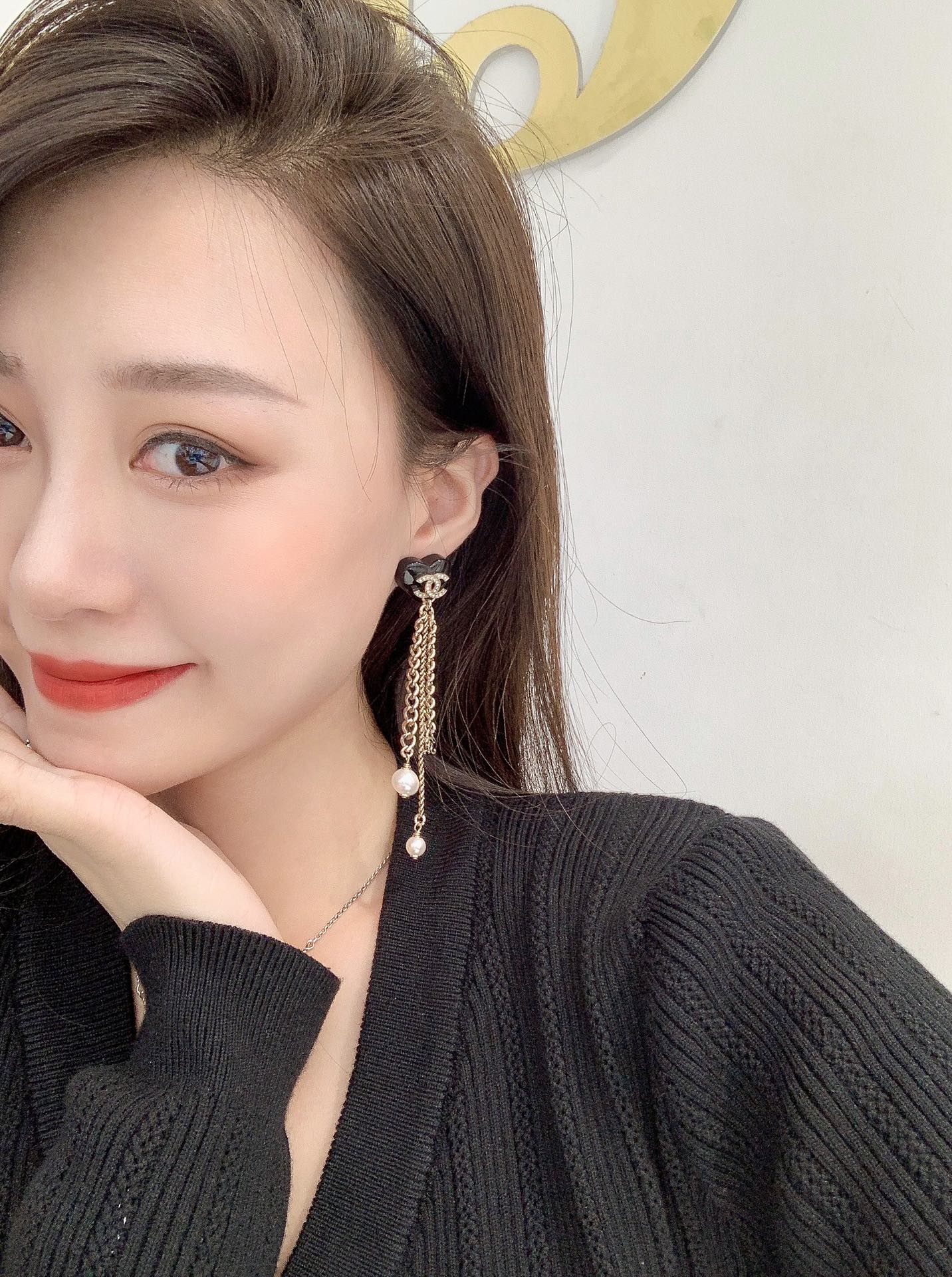 CCE579  CC Black heart chain tassels stud earrings - ccjewelryacc