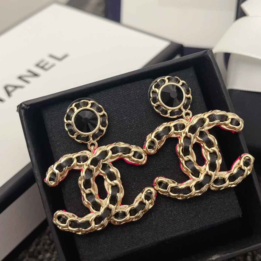 CCN429 Metal chain with leather CC LOGO Pendant necklace - ccjewelryacc