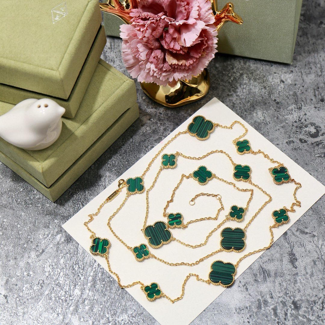 VCN041 VCA Magic Alhambra long necklace, 16 motifs - ccjewelryacc