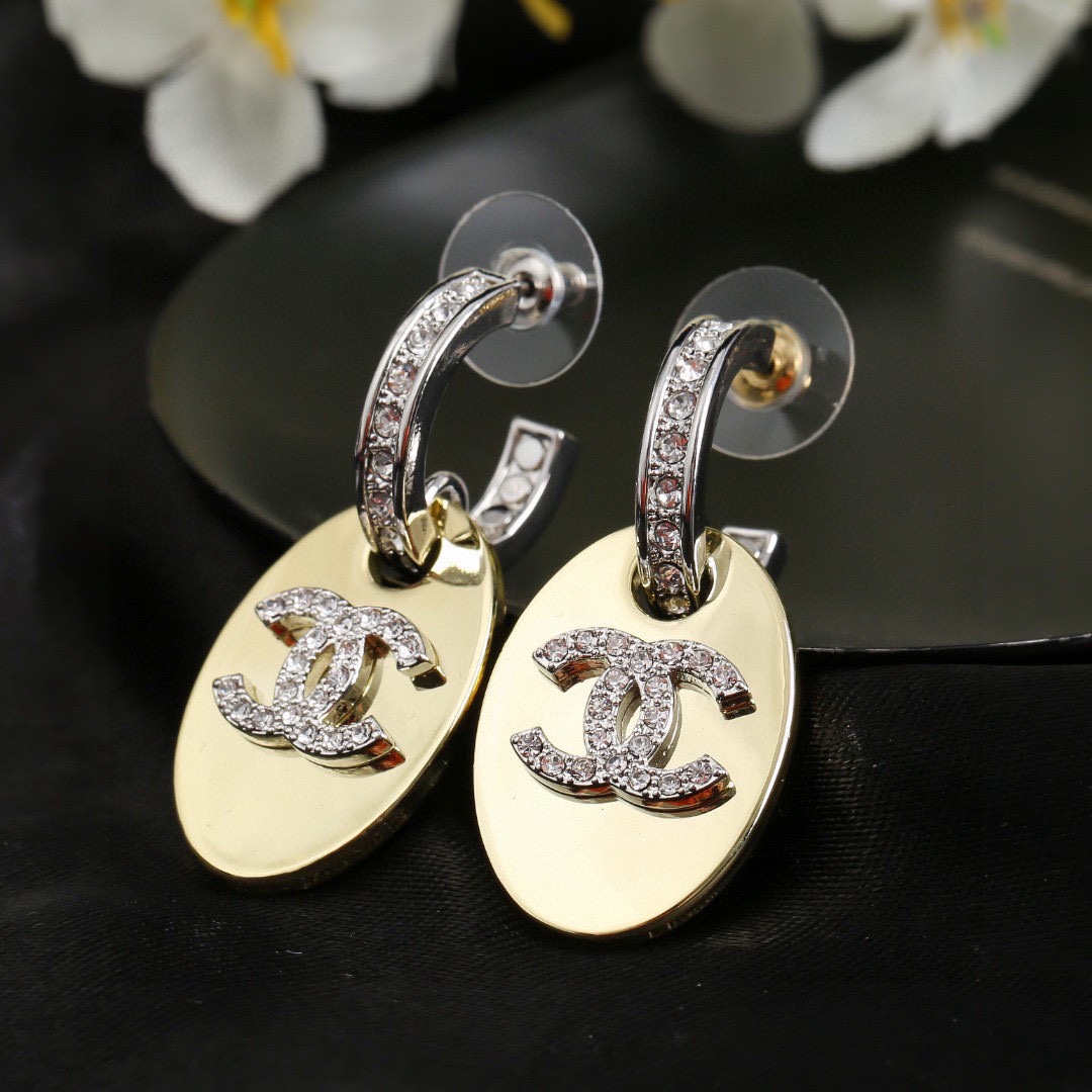 CCE054 Metal crystal CC logo earring - ccjewelryacc