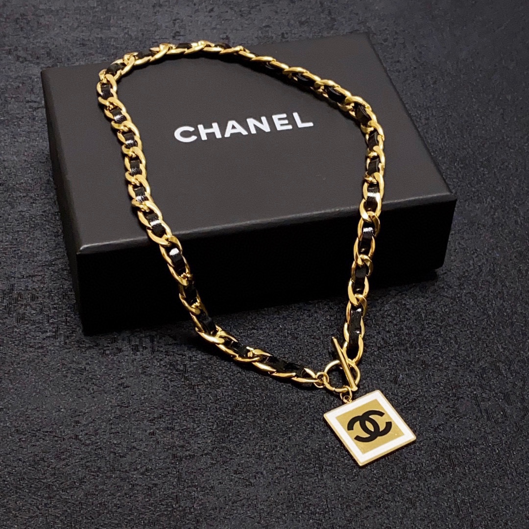 CCN445 CC Metal and leater chain with cc logo choker necklace - ccfashionjewelry