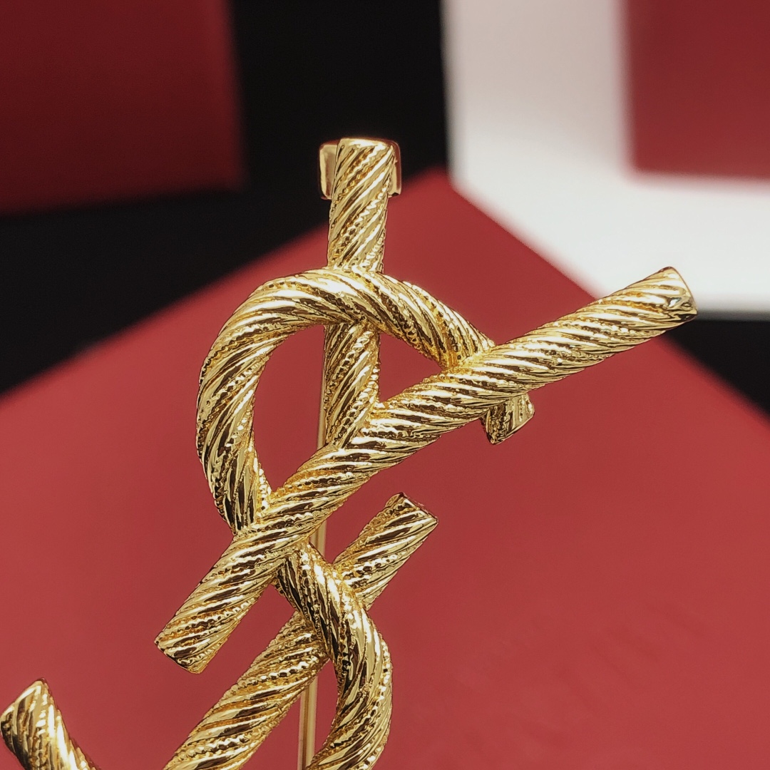 BYB001  Opyum y twisted brooch in metal - ccjewelryacc