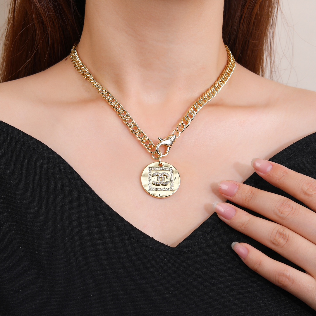 CCN463 CC Pendant Necklace - ccjewelryacc