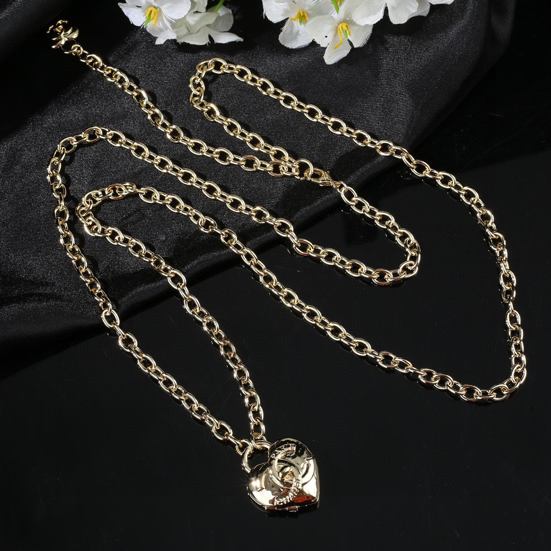 CCN468 CC metal heart cc logo pendant long necklace - ccjewelryacc