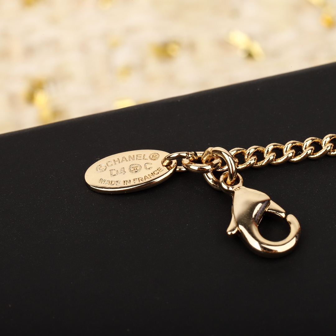 CCN461 CC Pendant Necklace - ccjewelryacc