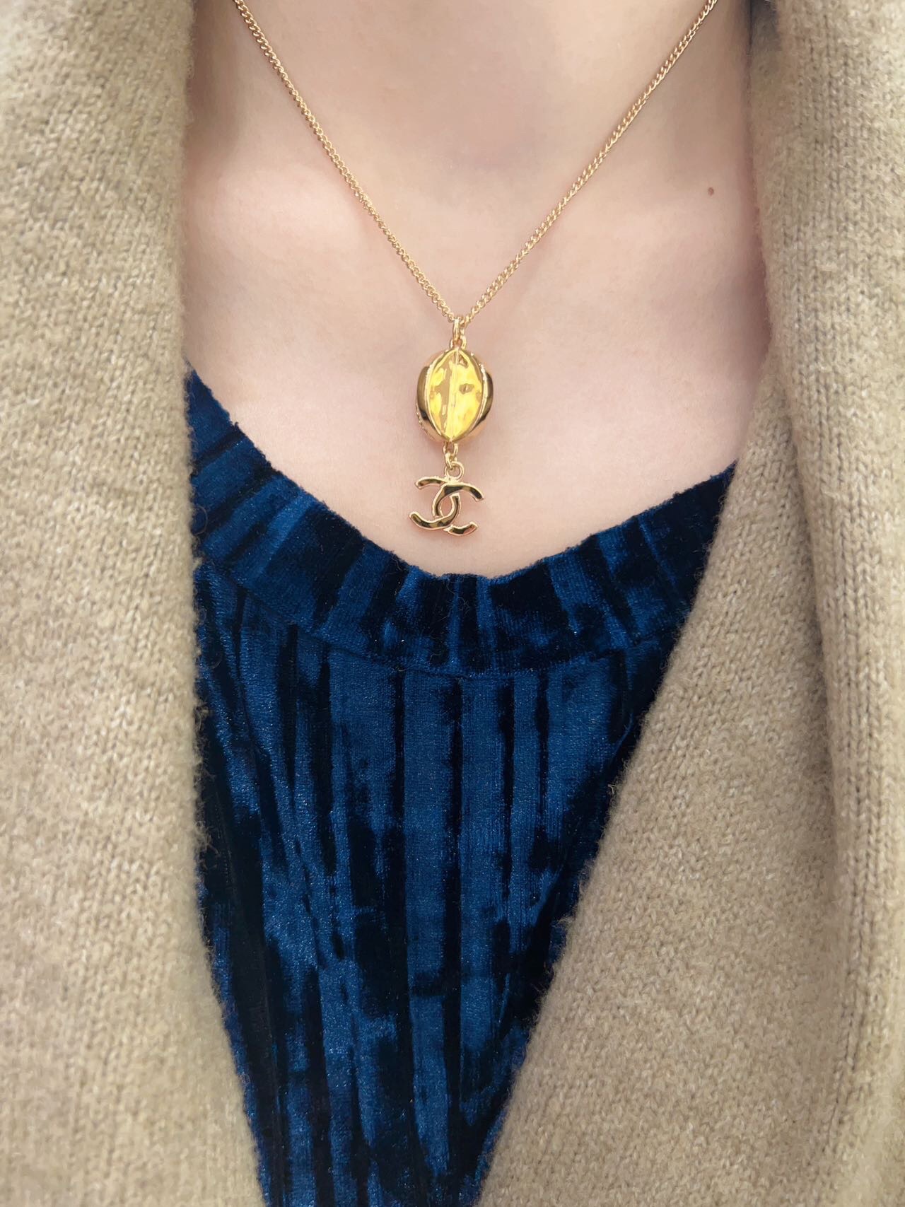 CCN381 CC Pendant Necklace - ccjewelryacc