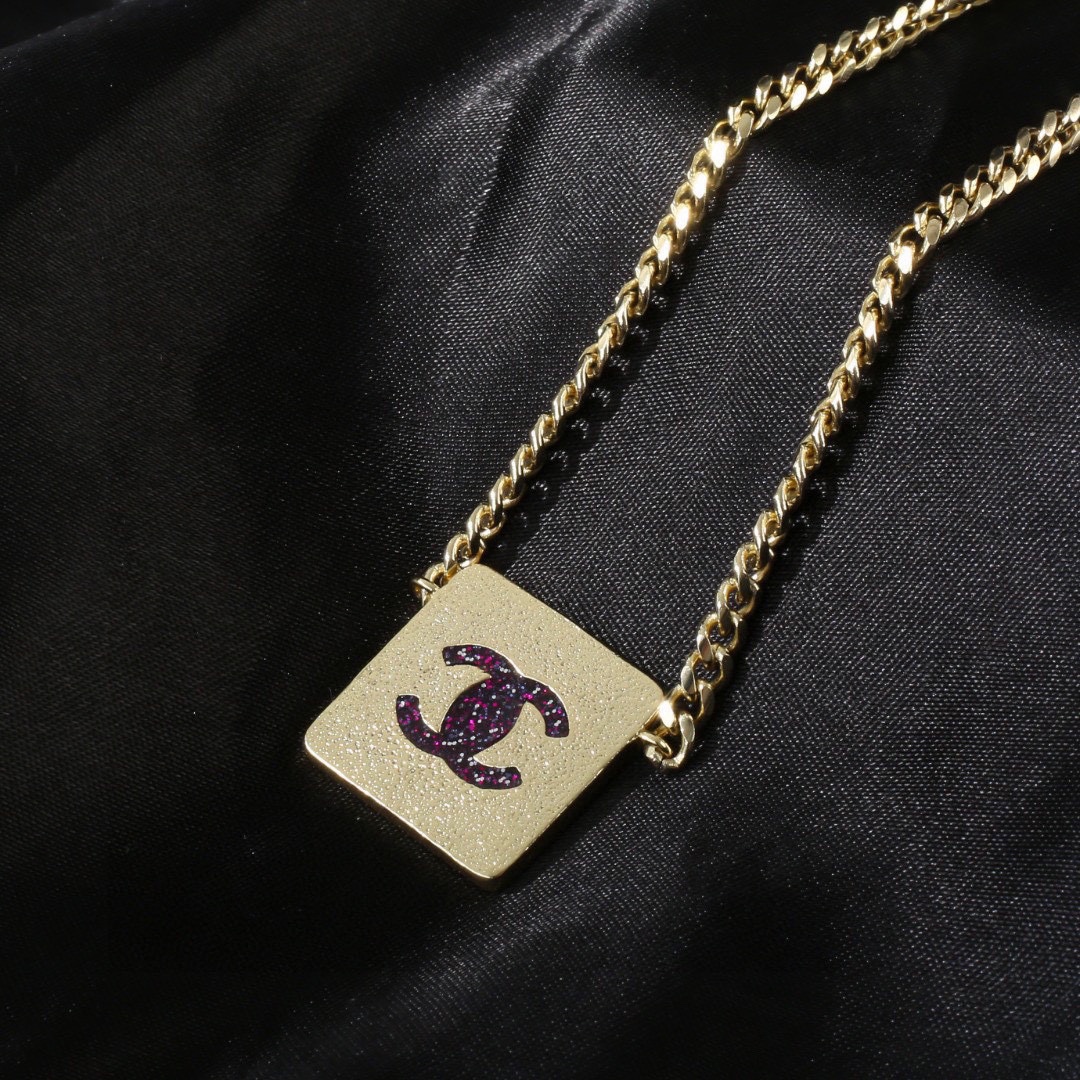 CCN469 CC logo pendant necklace - ccjewelryacc