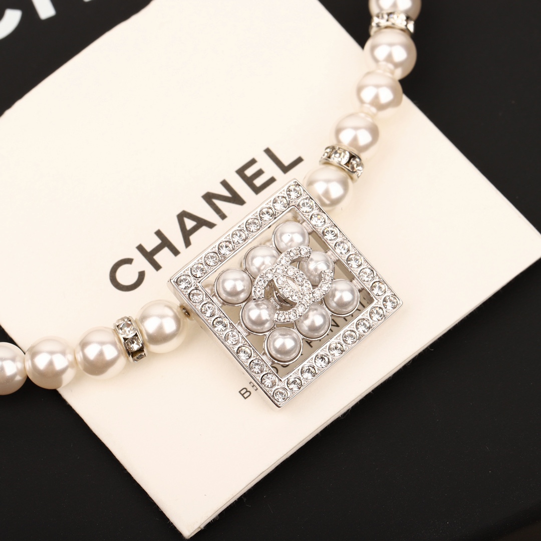 CCN441 24S CC square pearl choker necklace - ccjewelryacc