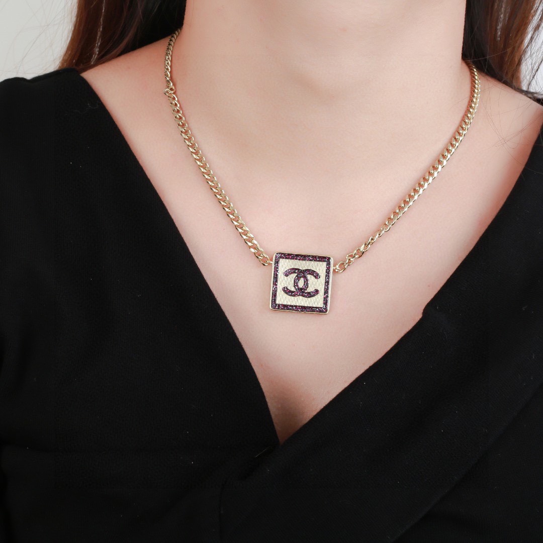 CCN469 CC logo pendant necklace - ccjewelryacc