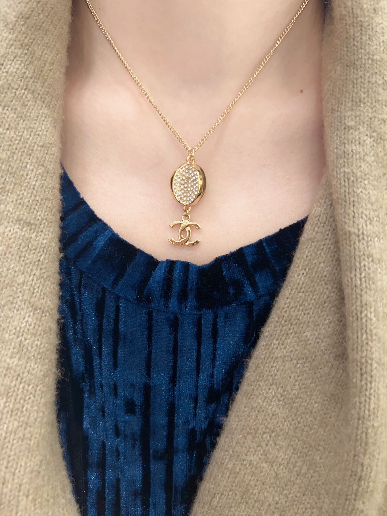 CCN381 CC Pendant Necklace - ccjewelryacc