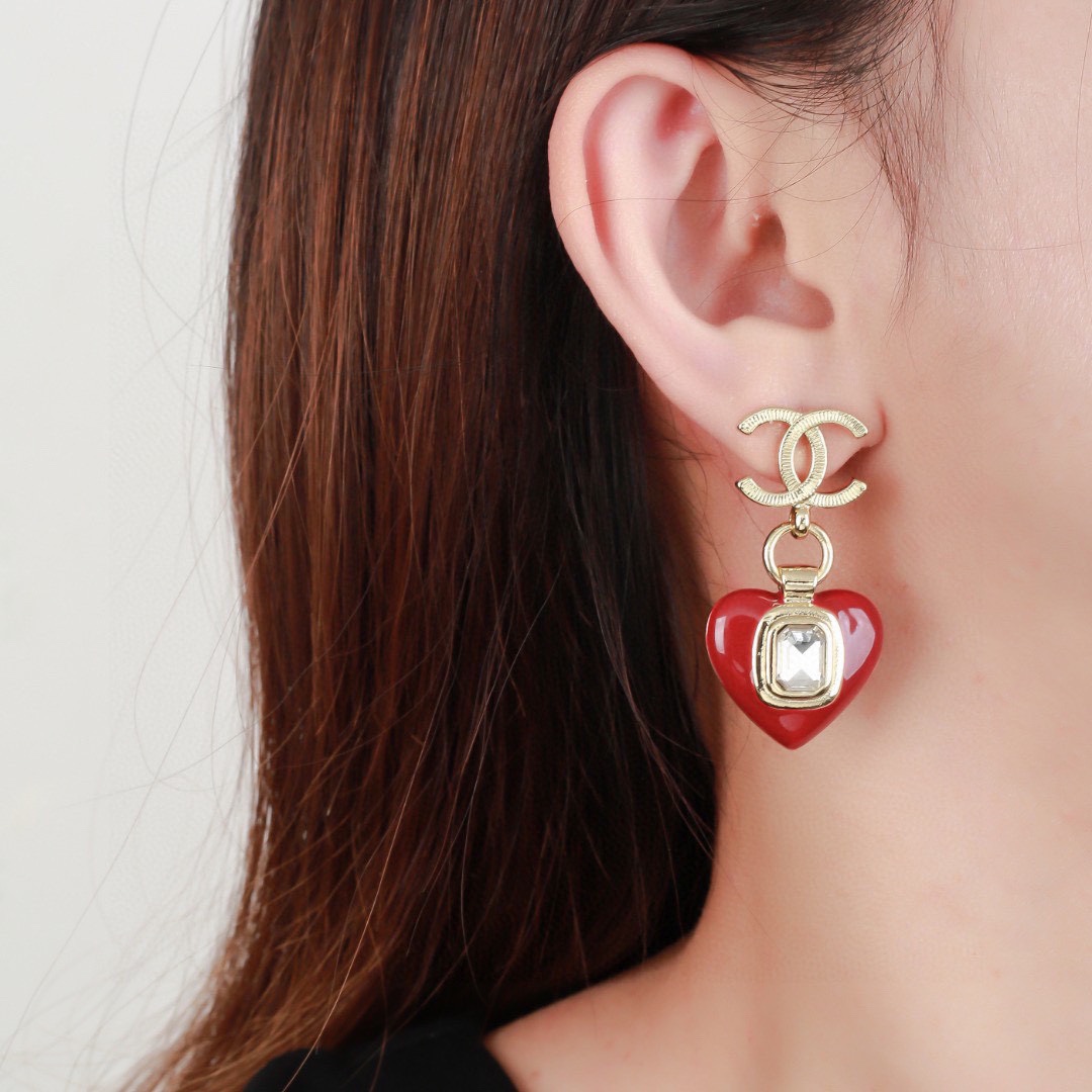 CCN393 CC Red Heart Pendant Necklace - ccjewelryacc