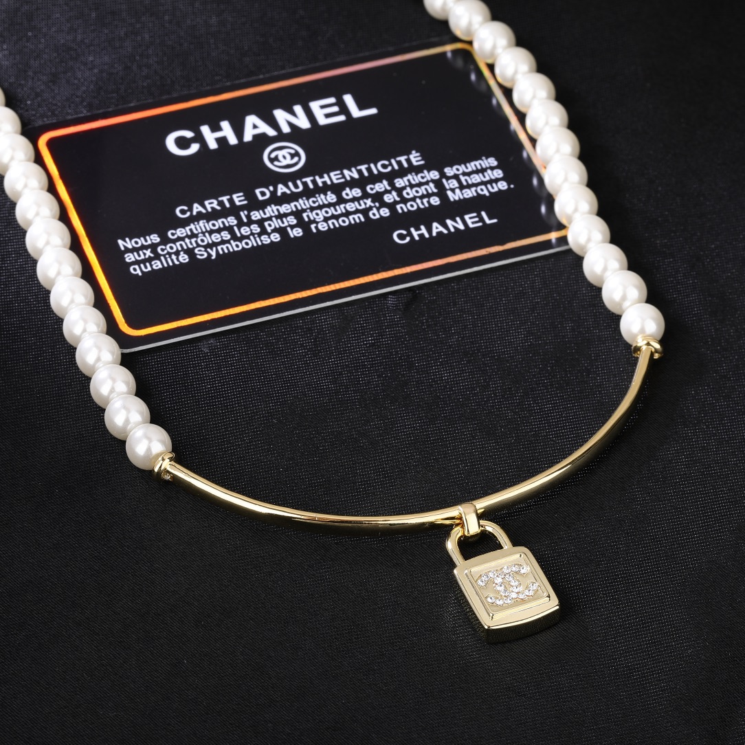 CCN476 CC pearl lock choker necklace - ccjewelryacc