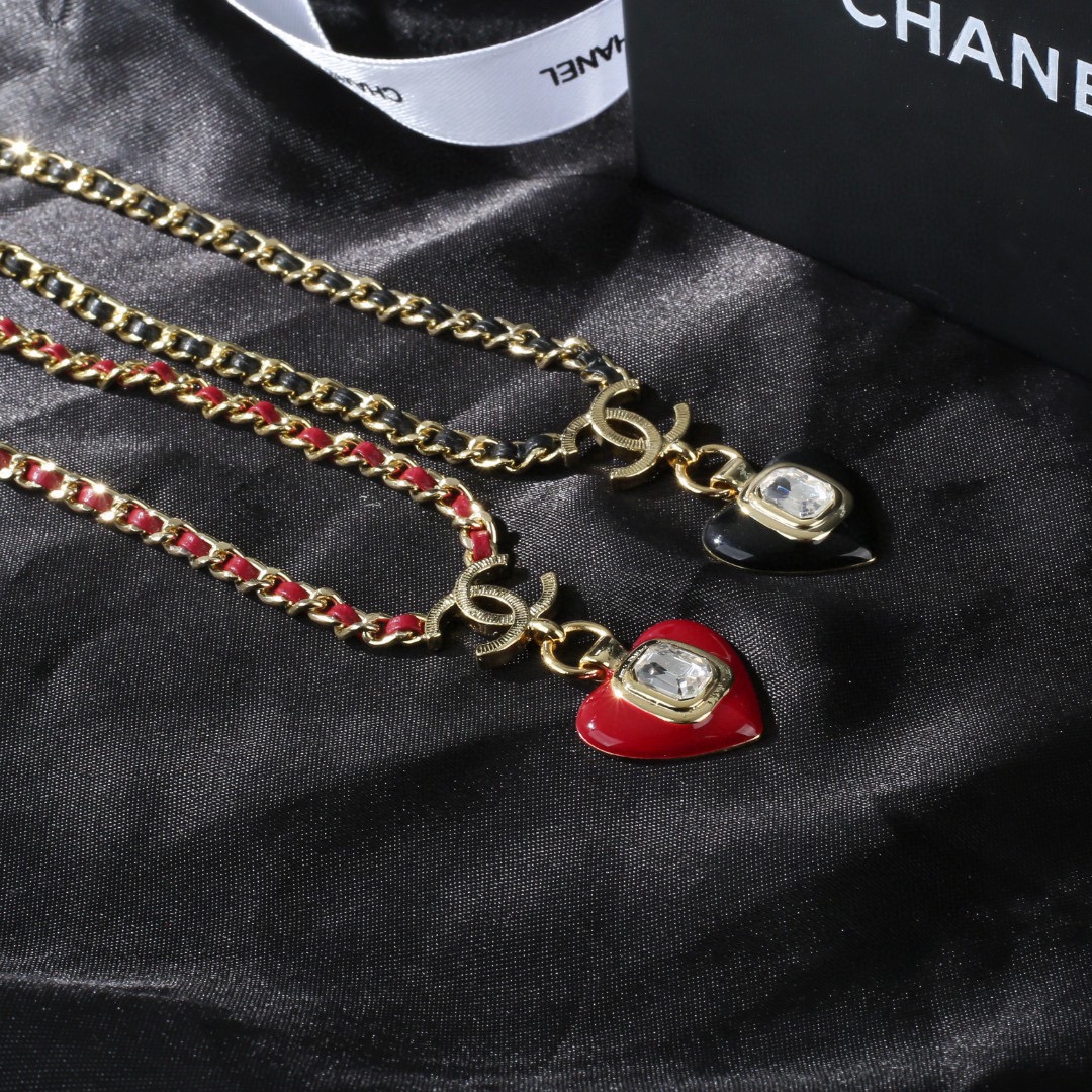 CCN393 CC Red Heart Pendant Necklace - ccjewelryacc