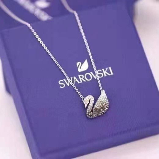 SVN003 Swarovski Gradient black crystal swan pendant necklace - ccjewelryacc