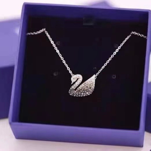 SVN003 Swarovski Gradient black crystal swan pendant necklace - ccjewelryacc
