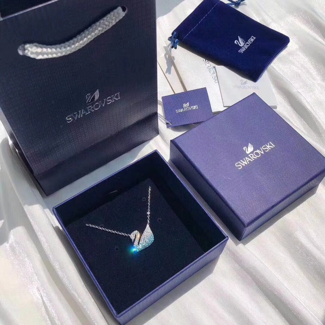 SVN001 Swarovski Gradient blue crystal swan pendant necklace - ccjewelryacc