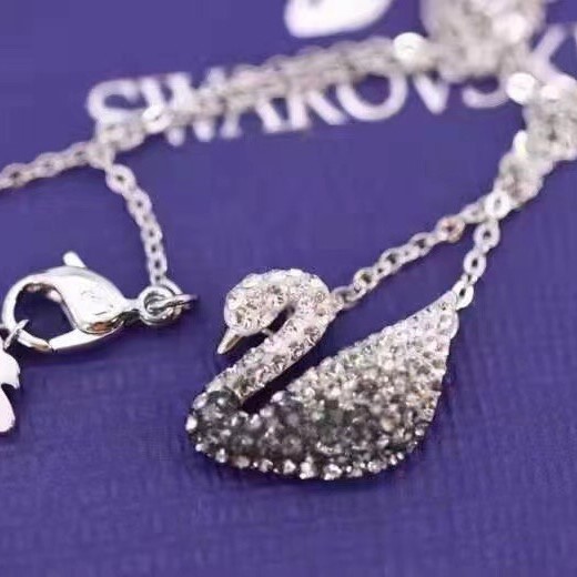 SVN003 Swarovski Gradient black crystal swan pendant necklace - ccjewelryacc