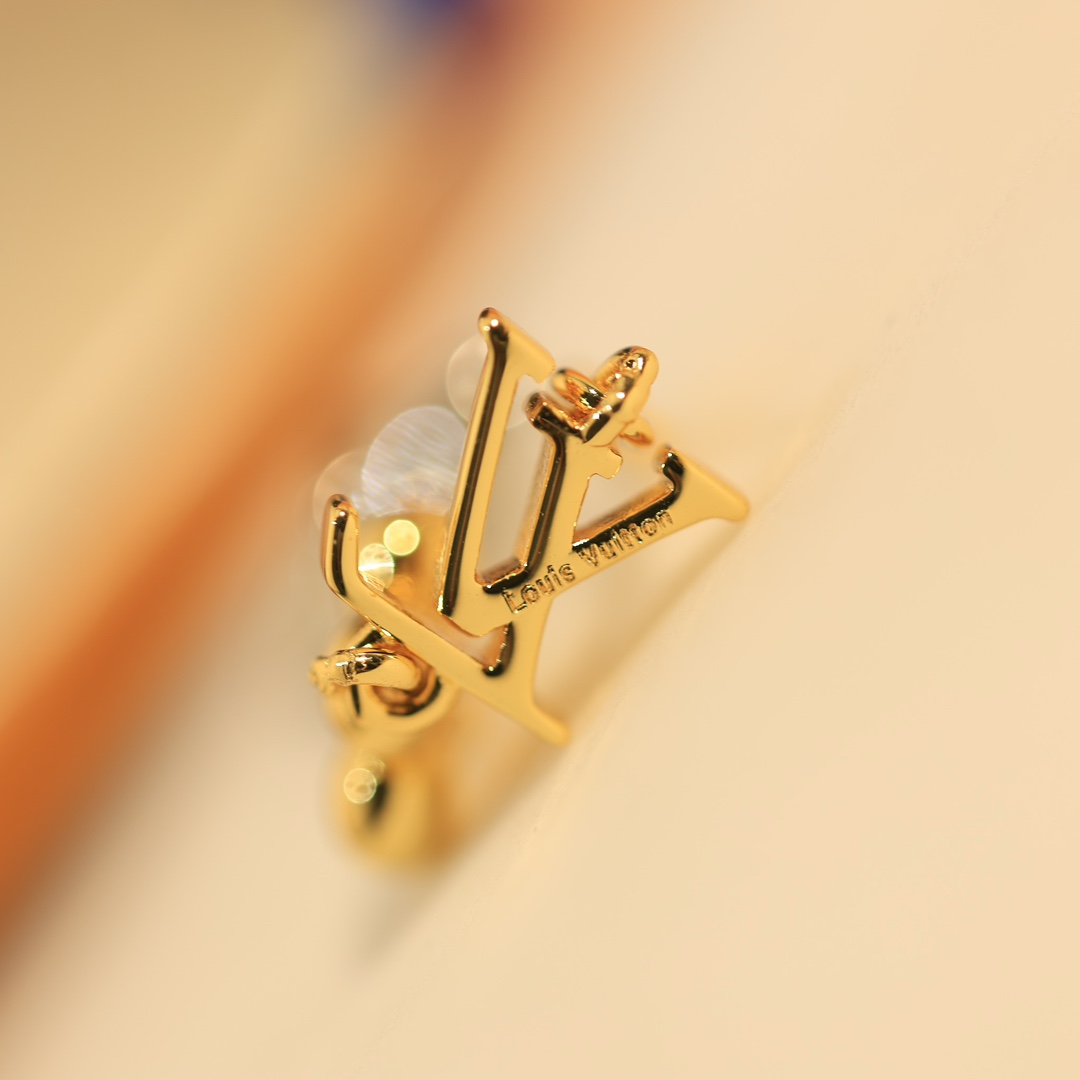 LVE001 LV drop earrings - ccjewelryacc