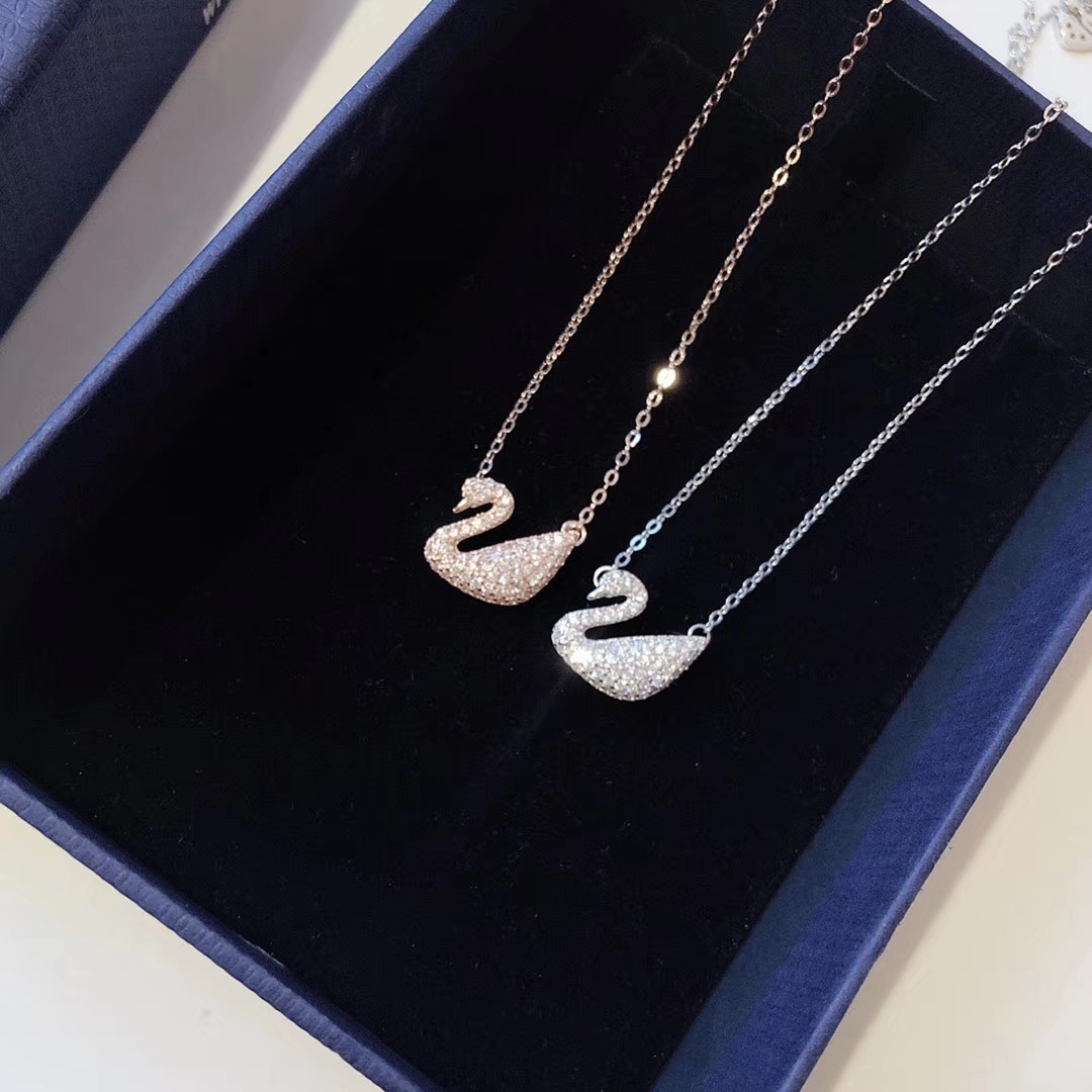 SVN007 Swarovski crystal swan pendant necklace - ccjewelryacc
